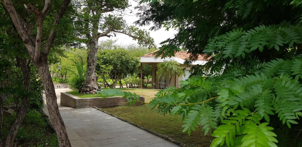 The Meadows Resort And Spa Αουρανγκαμπάντ Εξωτερικό φωτογραφία