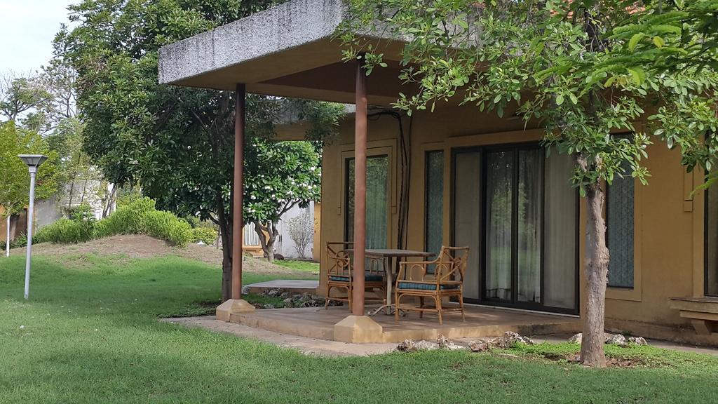 The Meadows Resort And Spa Αουρανγκαμπάντ Εξωτερικό φωτογραφία