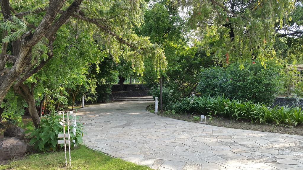 The Meadows Resort And Spa Αουρανγκαμπάντ Εξωτερικό φωτογραφία