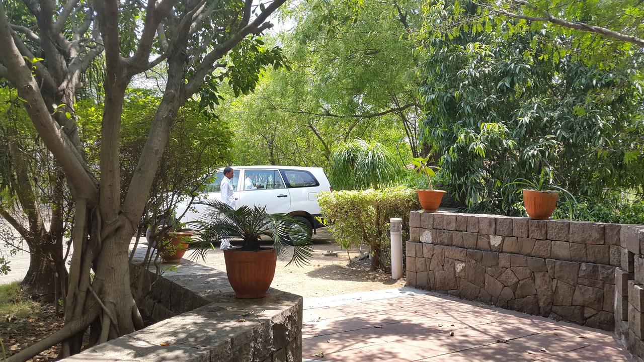 The Meadows Resort And Spa Αουρανγκαμπάντ Εξωτερικό φωτογραφία